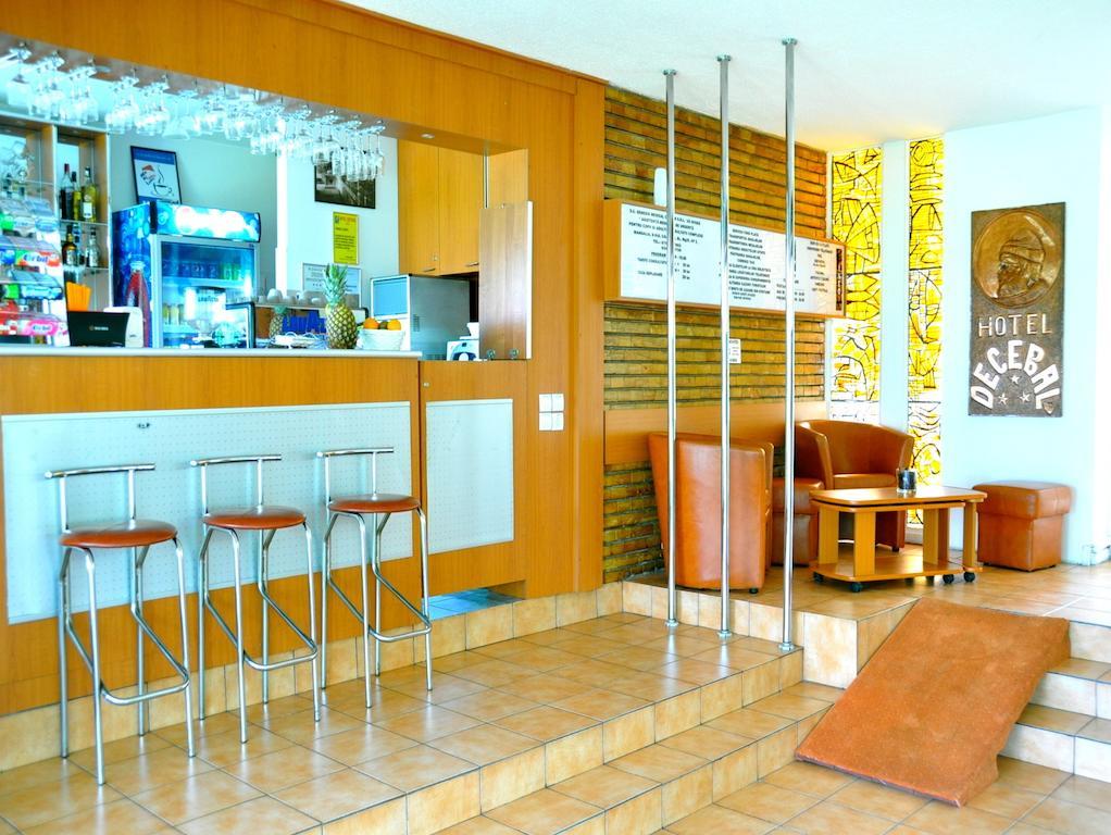 Hotel Decebal Нептун Екстериор снимка