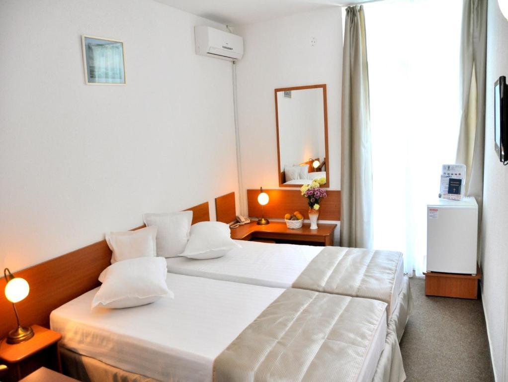 Hotel Decebal Нептун Стая снимка