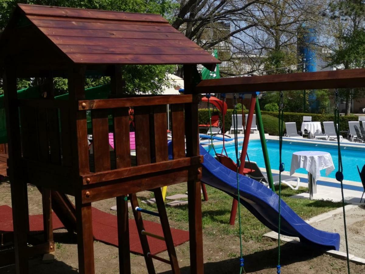 Hotel Decebal Нептун Екстериор снимка