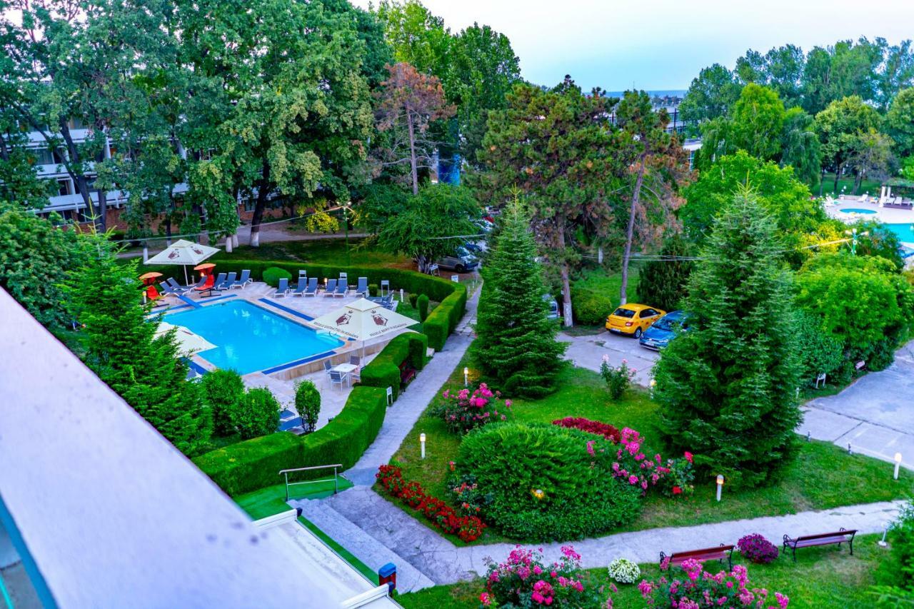 Hotel Decebal Нептун Екстериор снимка