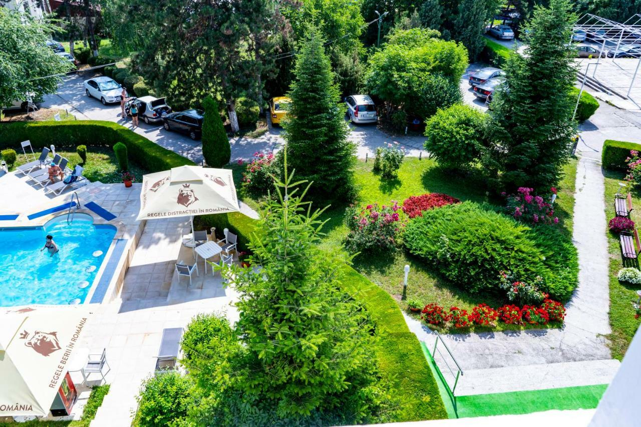 Hotel Decebal Нептун Екстериор снимка