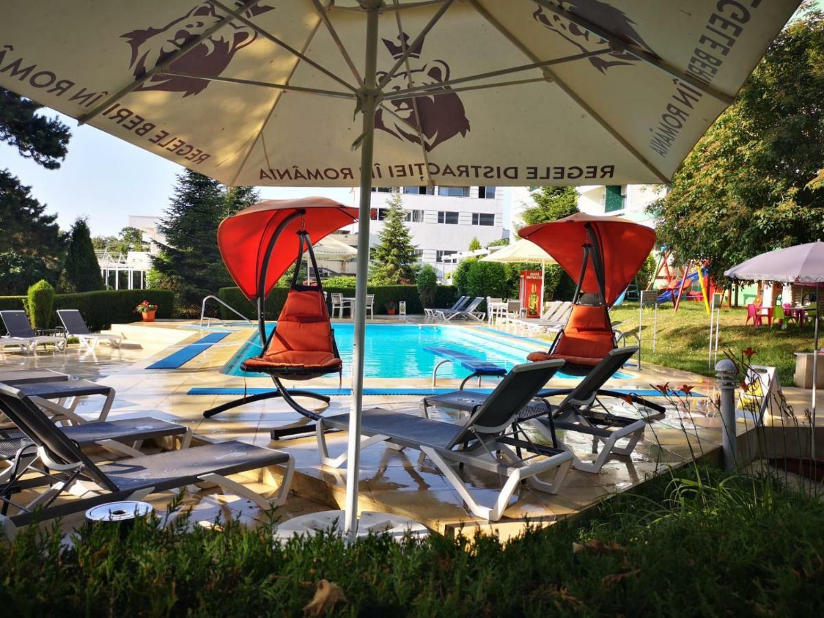 Hotel Decebal Нептун Екстериор снимка
